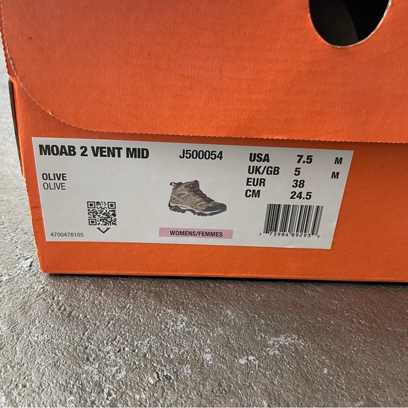 Merrell Women's Moab 2 Vent Mid Hiking Boots in Olive and Purple Laces - Picture 12 of 12